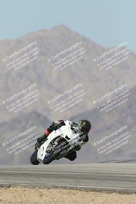 media/Oct-02-2025-Racers Edge (Thu) [[2c91cb6ab3]]/3-B Group/Session 4-Turn 9 (120pm)/